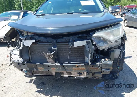 2016 Toyota Rav4 Xle from USA, damaged, VIN 2T3RFREV2GW505011